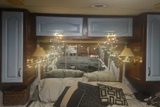 MS L if you guys could keep me busy enough I don't have to leave - Image 6