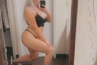 ❤Young Sexy Queen With Tight Pussy💋 and 💦Party Girl💨 - Image 5