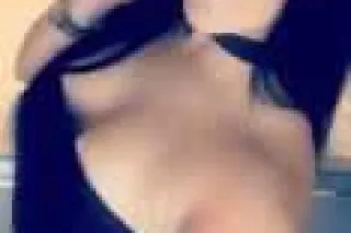 Freaky 👅💦 , SexYY 💞😻, Latina 🇲... - Image 2