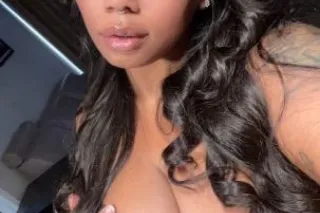 💕Let's have some fun👄I am available for all Kind sex styles✅Hotel 🏨Motel 🏡House 📞Incall/Outcall🚗Carfun✅Available 24/7 ✅ - Image 2